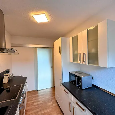 Charmante Wohlfuehloase Mit Traumhaftem Gartenblick Appartement