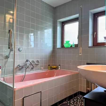 Charmante Wohlfuehloase Mit Traumhaftem Gartenblick Apartment Boeblingen